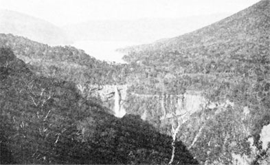 日光華厳滝